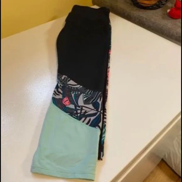 Capri legging - Picture 2 of 2